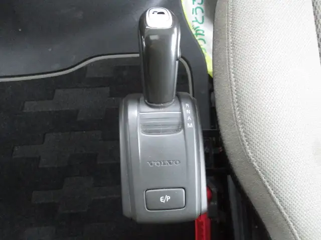 平成30年06月中古大型トラクタヘッドボルボボルボの画像36