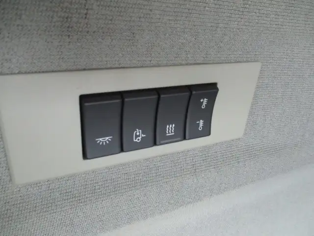 平成30年06月中古大型トラクタヘッドボルボボルボの画像38