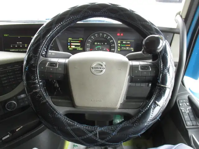 平成30年06月中古大型トラクタヘッドボルボボルボの画像41