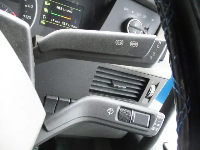 平成30年06月中古大型トラクタヘッドボルボボルボの画像43