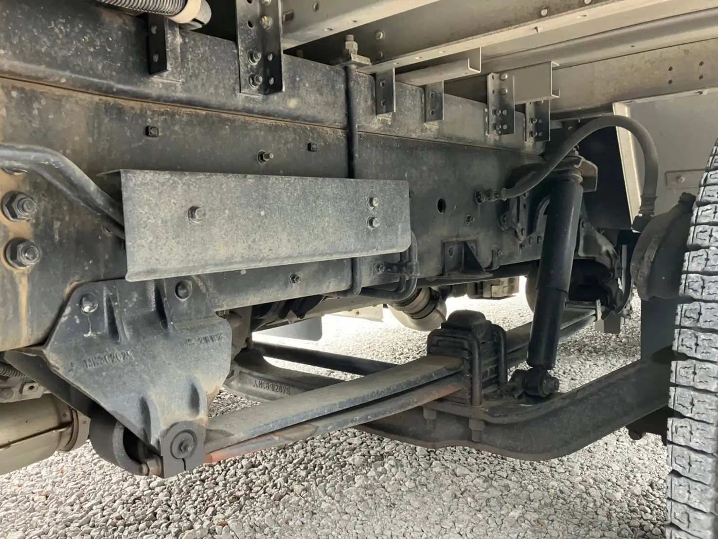 【車検付 令和6年8月】平成30年 三菱 4軸低床ドライウイング エアサス ハイルーフ AT 積載:13,800kgの画像14