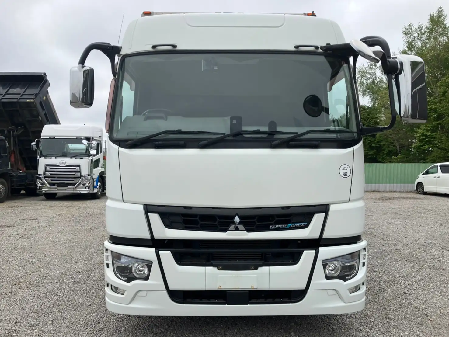 【車検付 令和6年8月】平成30年 三菱 4軸低床ドライウイング エアサス ハイルーフ AT 積載:13,800kgの画像3