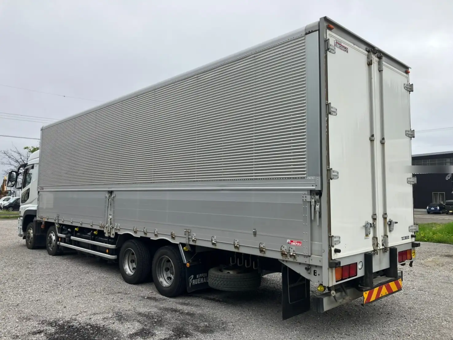 【車検付 令和6年8月】平成30年 三菱 4軸低床ドライウイング エアサス ハイルーフ AT 積載:13,800kgの画像7