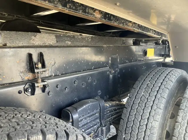 平成26年11月中古大型ダンプ三菱ふそうスーパーグレートの画像16