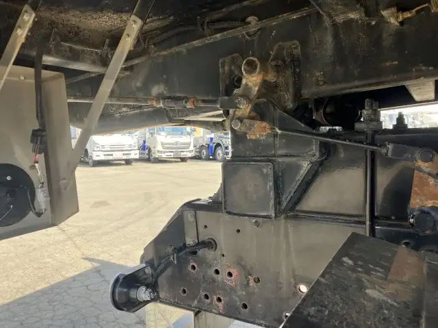 平成26年11月中古大型ダンプ三菱ふそうスーパーグレートの画像17