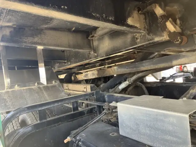 平成26年11月中古大型ダンプ三菱ふそうスーパーグレートの画像20