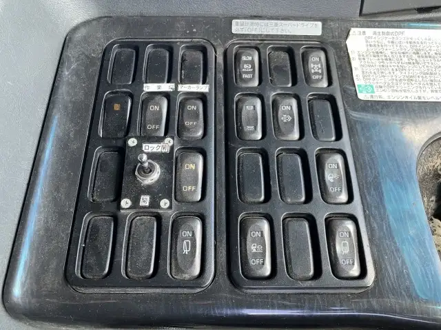 平成26年11月中古大型ダンプ三菱ふそうスーパーグレートの画像38