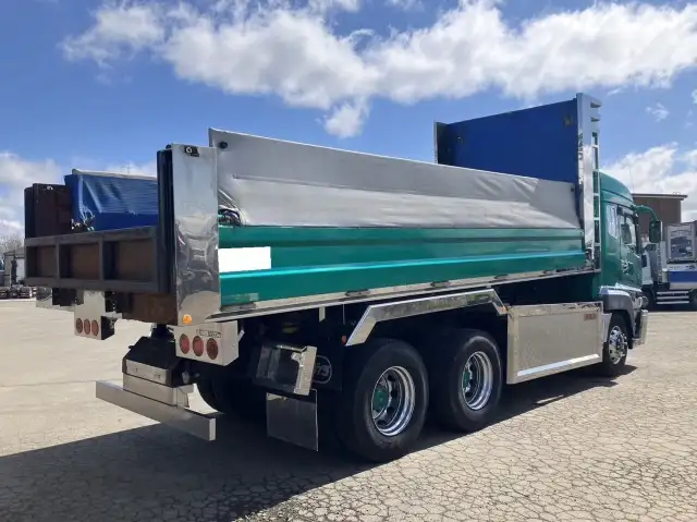 平成26年11月中古大型ダンプ三菱ふそうスーパーグレートの画像10