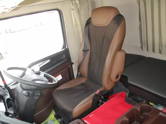 令和03年01月中古大型トラクタヘッド日野プロフィアの画像41