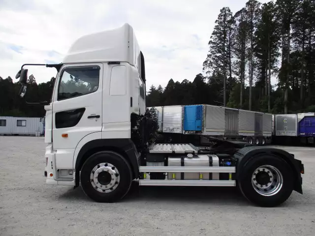 令和03年01月中古大型トラクタヘッド日野プロフィアの画像8