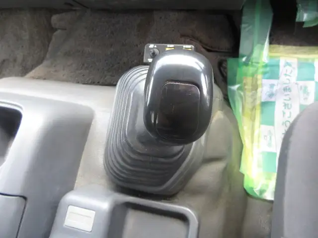 平成26年09月中古増トンダンプいすゞフォワードの画像34