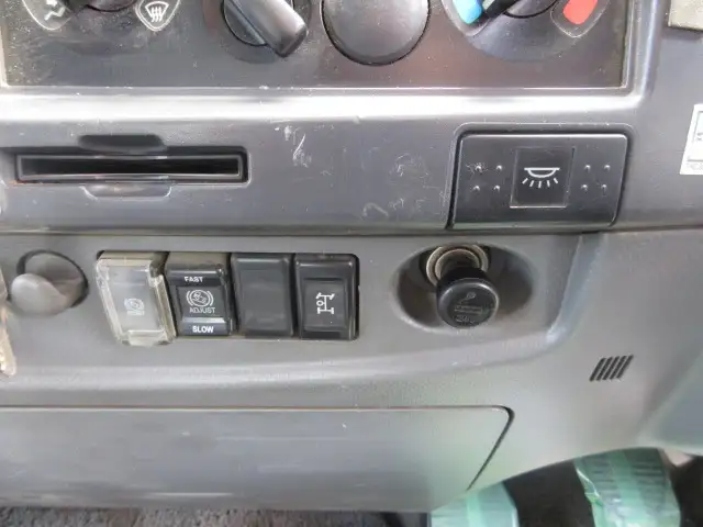 平成26年09月中古増トンダンプいすゞフォワードの画像37