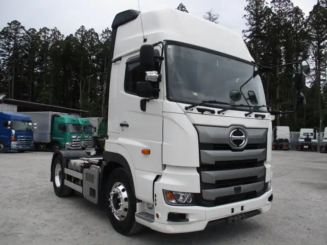 令和03年01月中古大型トラクタヘッド日野プロフィアの画像3