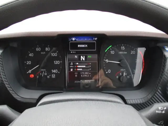 令和03年01月中古大型トラクタヘッド日野プロフィアの画像28