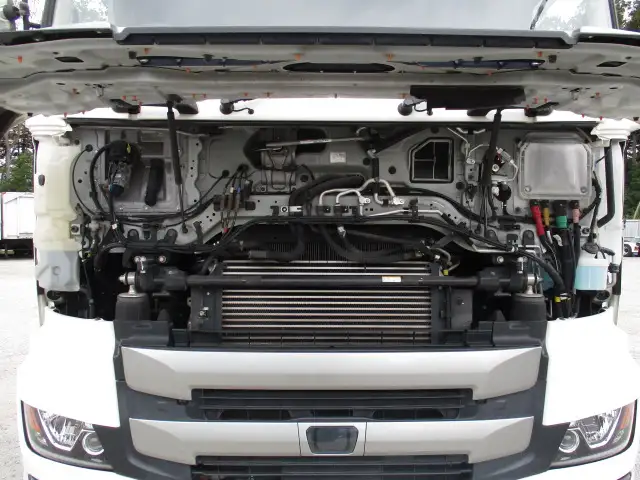 令和03年01月中古大型トラクタヘッド日野プロフィアの画像54