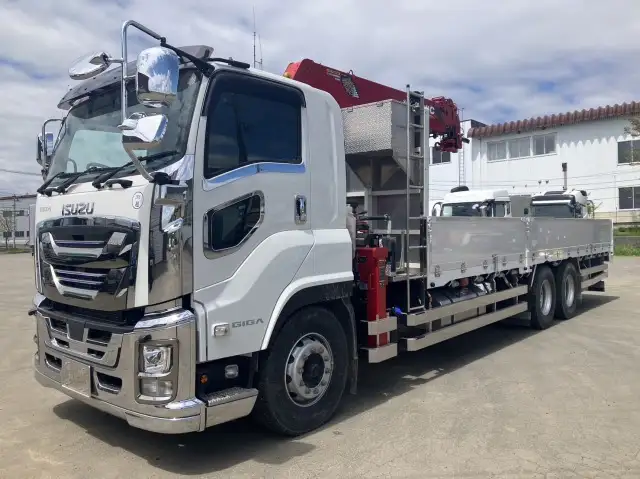 令和02年02月中古大型クレーン付いすゞギガの画像1