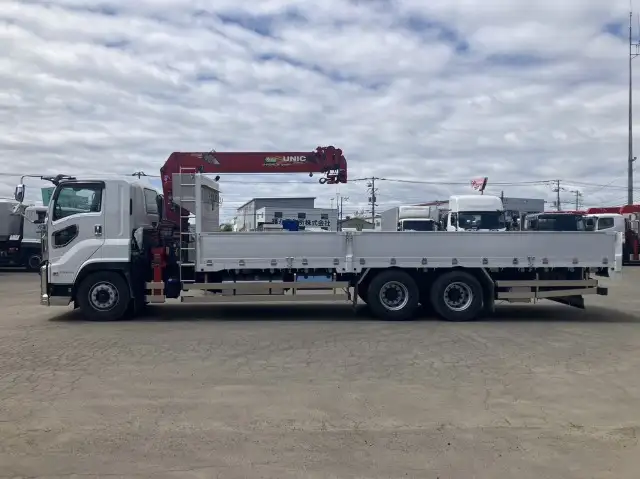 令和02年02月中古大型クレーン付いすゞギガの画像8