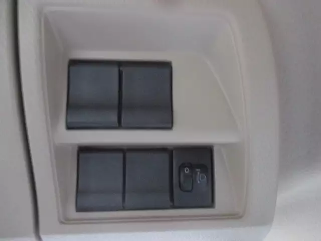 平成30年11月中古中型日野日野の画像31