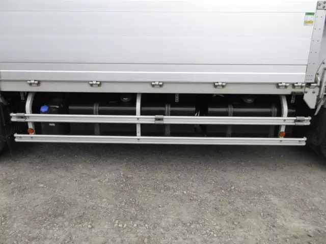 車検付(R7.4)平成30年 日野 低床4軸ウィング 380馬力 MT 積載:13,900kg リターダー バックモニター ETC2.0の画像18