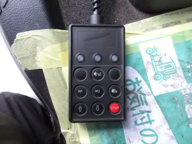 車検付(R7.4)平成30年 日野 低床4軸ウィング 380馬力 MT 積載:13,900kg リターダー バックモニター ETC2.0の画像51