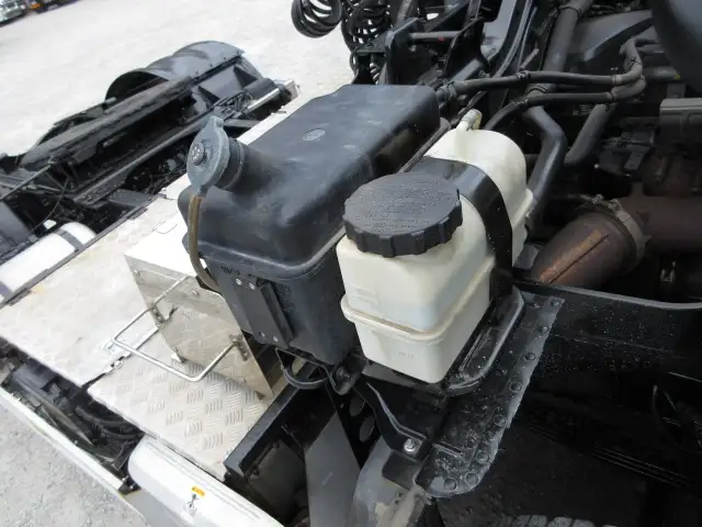 平成29年06月中古大型トラクタヘッド日産UDクオンの画像46