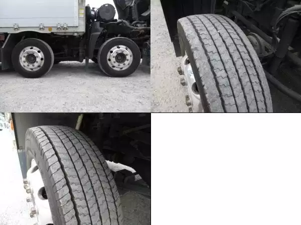 低走行!! 車検付(R6.6)平成30年 UD 低床4軸ウィング 390馬力 AT 積載:13,600kg バックモニター ETC2.0 ナビの画像11