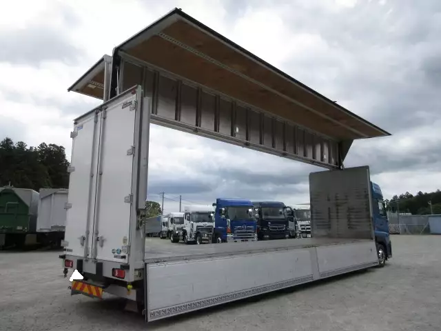 低走行!! 車検付(R6.6)平成30年 UD 低床4軸ウィング 390馬力 AT 積載:13,600kg バックモニター ETC2.0 ナビの画像31