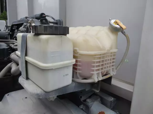 低走行!! 車検付(R6.6)平成30年 UD 低床4軸ウィング 390馬力 AT 積載:13,600kg バックモニター ETC2.0 ナビの画像58