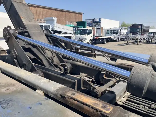 平成24年06月中古大型ミキサー車・高所作業車・その他特装車三菱ふそうスーパーグレートの画像34