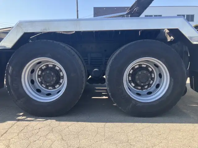 平成24年06月中古大型ミキサー車・高所作業車・その他特装車三菱ふそうスーパーグレートの画像45