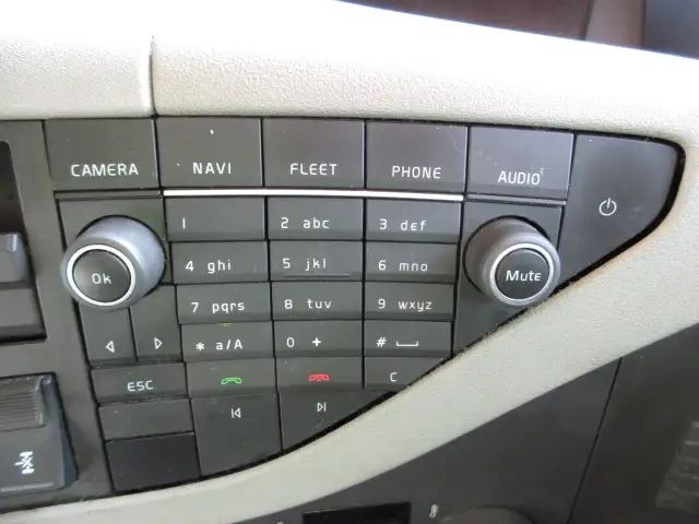 令和02年11月中古大型トラクタヘッド輸入車・その他ボルボの画像32