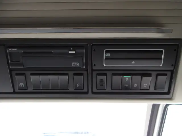 令和02年11月中古大型トラクタヘッド輸入車・その他ボルボの画像41