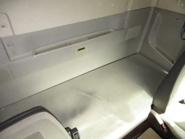 令和02年11月中古大型トラクタヘッド輸入車・その他ボルボの画像45