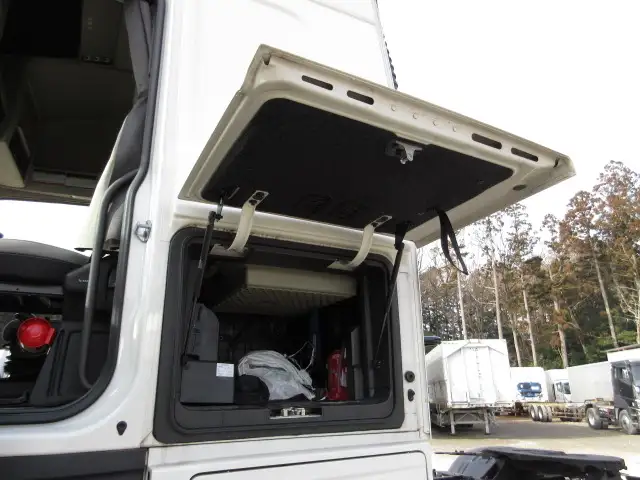 令和02年11月中古大型トラクタヘッド輸入車・その他ボルボの画像59