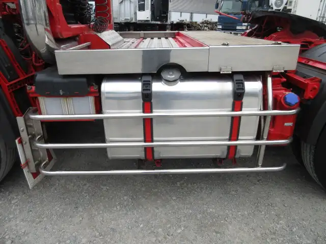 令和01年/平成31年05月中古大型トラクタヘッド日野プロフィアの画像18