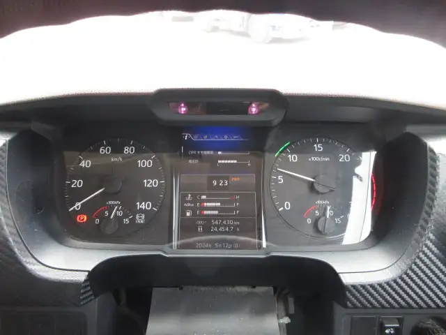 令和01年/平成31年05月中古大型トラクタヘッド日野プロフィアの画像25