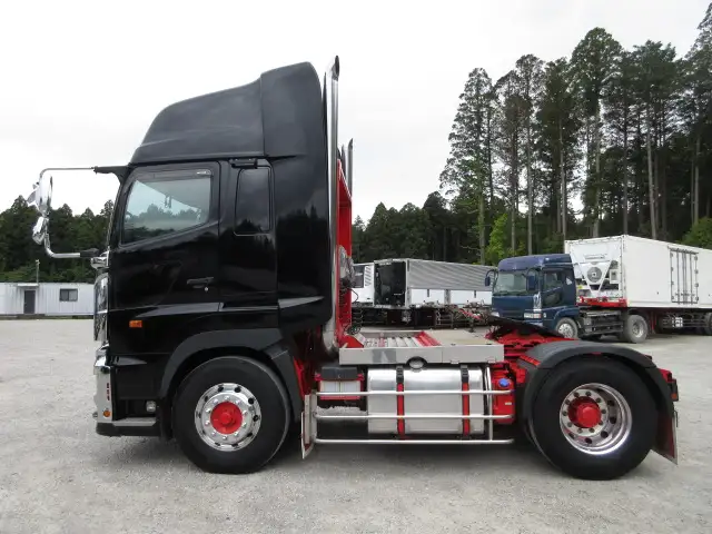 令和01年/平成31年05月中古大型トラクタヘッド日野プロフィアの画像8