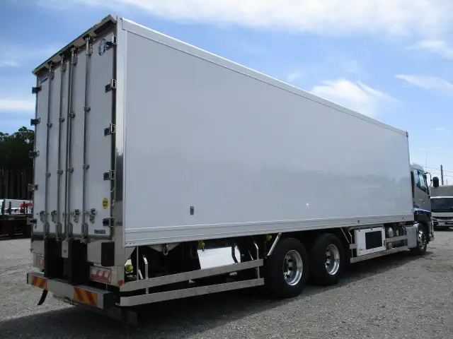 令和02年12月中古大型冷凍バン・ウィング日産UDクオンの画像5