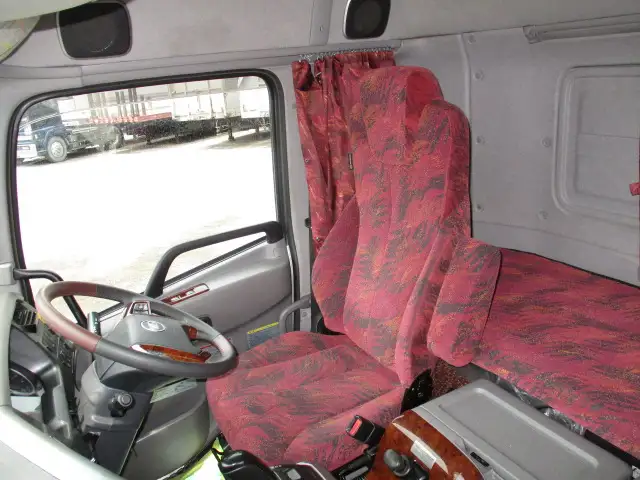 令和02年12月中古大型冷凍バン・ウィング日産UDクオンの画像48