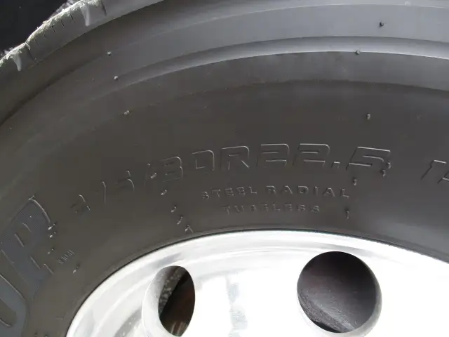 令和02年12月中古大型冷凍バン・ウィング日産UDクオンの画像10