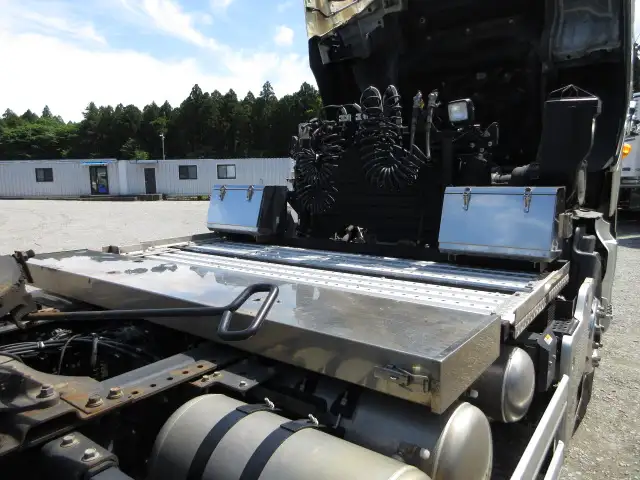 令和03年07月中古大型トラクタヘッド日野プロフィアの画像24