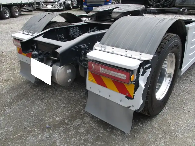 令和03年02月中古大型トラクタヘッド日産UDクオンの画像17