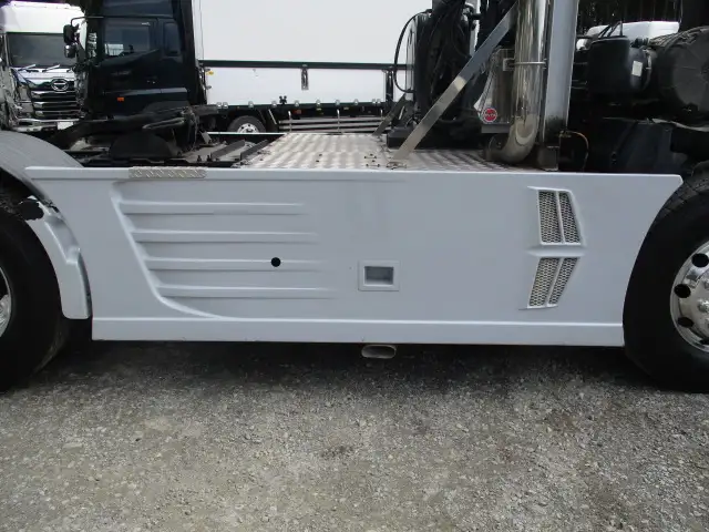 令和03年02月中古大型トラクタヘッド日産UDクオンの画像23