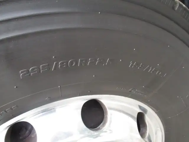 令和03年02月中古大型トラクタヘッド日産UDクオンの画像10