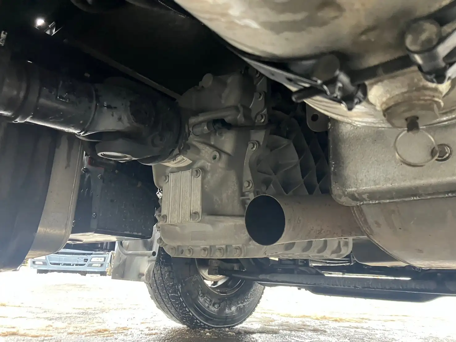 令和03年09月中古大型トラクタヘッド日産UDクオンの画像21