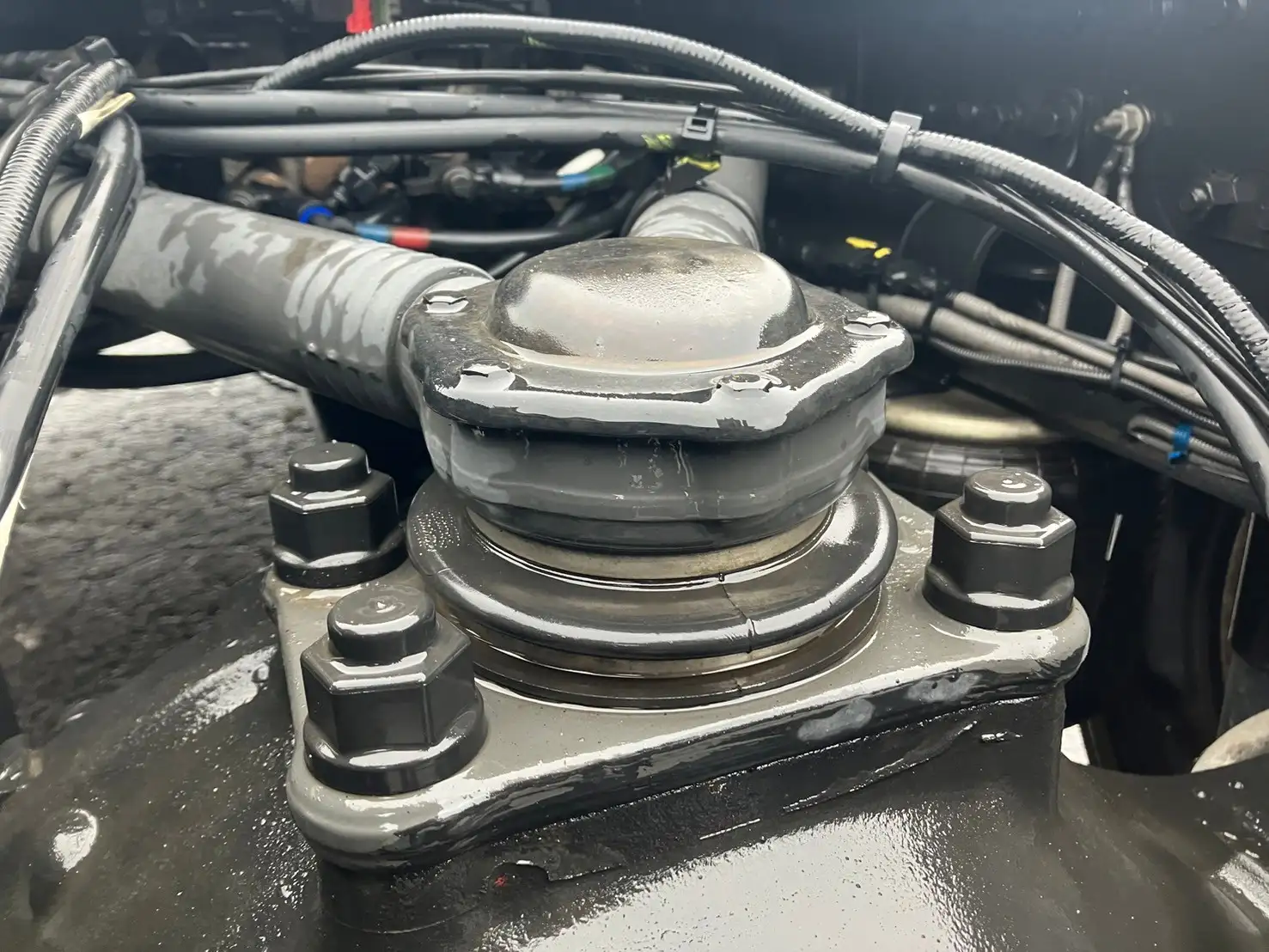 令和03年09月中古大型トラクタヘッド日産UDクオンの画像28