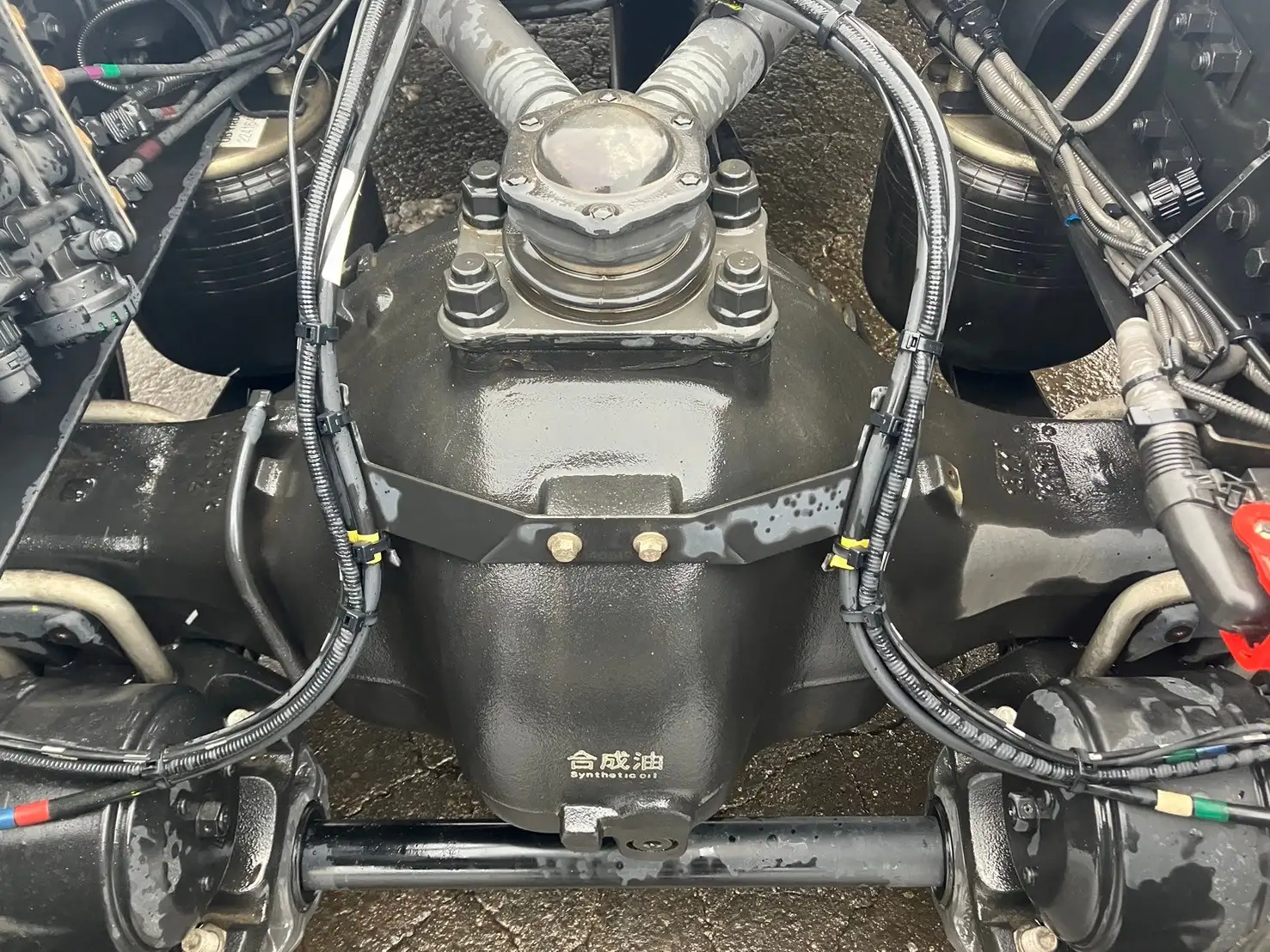 令和03年09月中古大型トラクタヘッド日産UDクオンの画像34