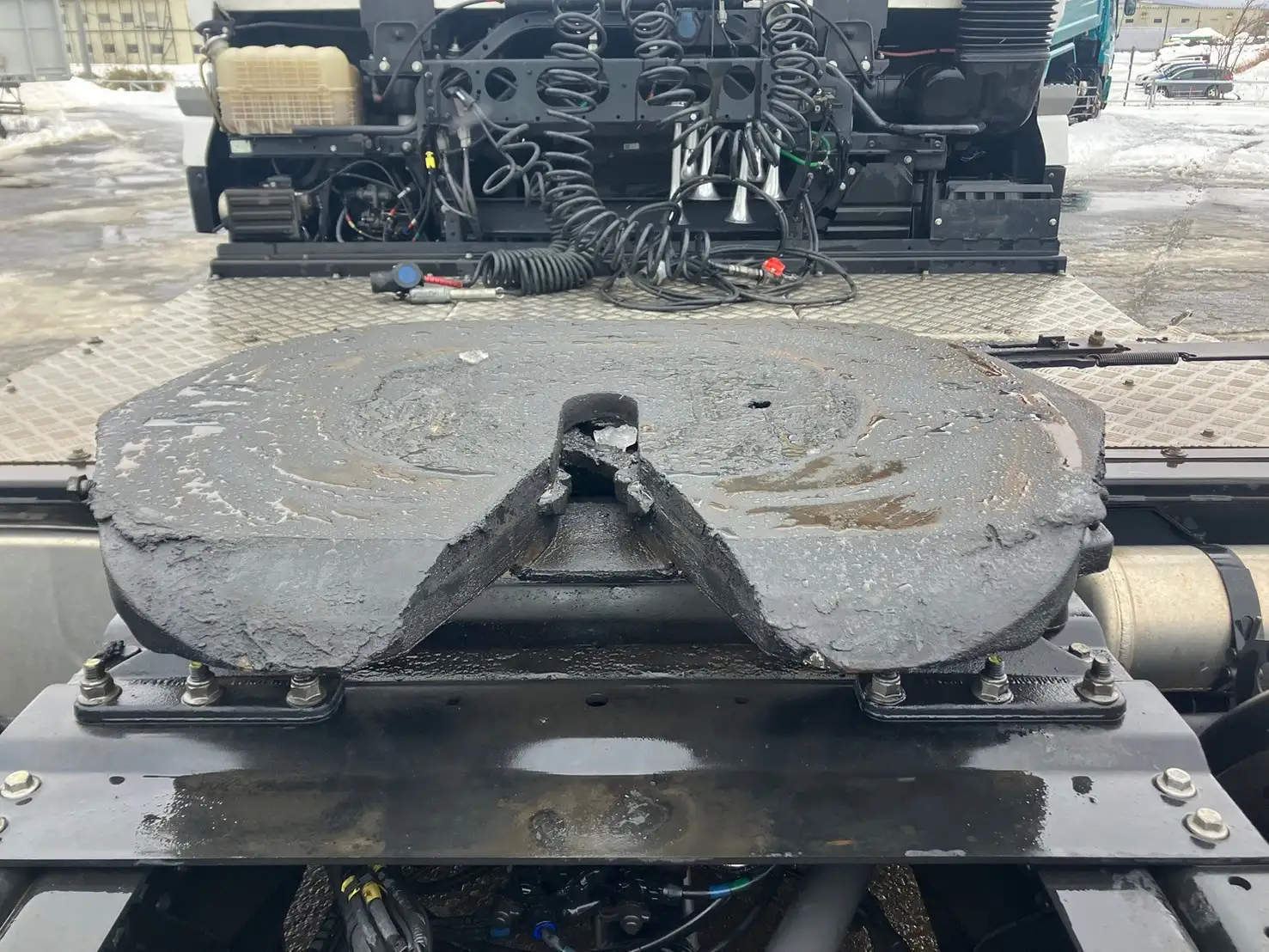 令和03年09月中古大型トラクタヘッド日産UDクオンの画像35