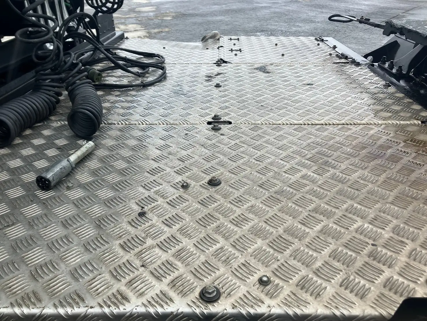 令和03年09月中古大型トラクタヘッド日産UDクオンの画像37