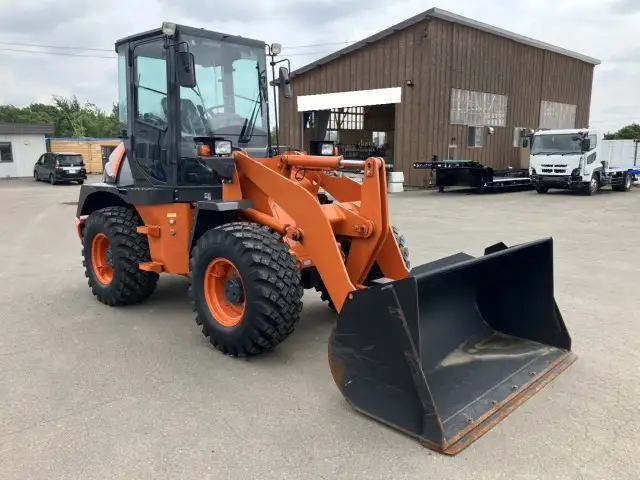 【車検:令和7年10月迄】令和5年 日立 ZW80 タイヤショベル アワー:1,166h 距離:788km 1,2㎥バケットの画像3